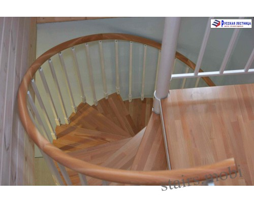 Винтовая лестница Кама пластиковый поручень накладки на ступени бук D1600 H=3760